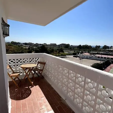Soleares - Close To The Beach! Daire Estepona